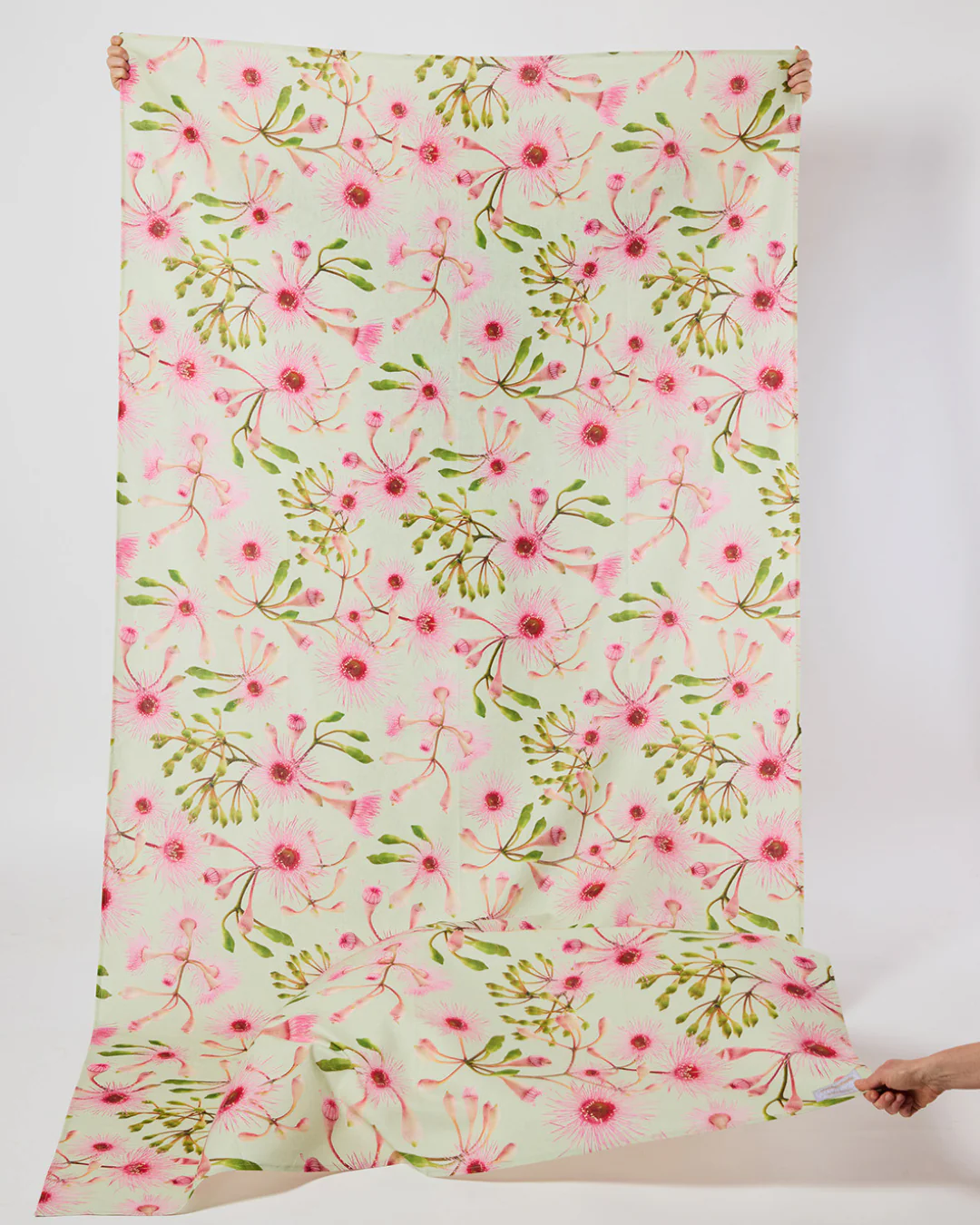 Angus & Celeste Tablecloth - Image 19