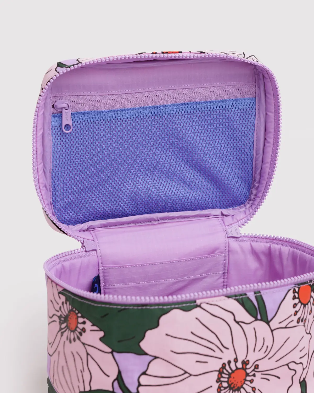 Baggu Cosmetic Case / Large - Image 12