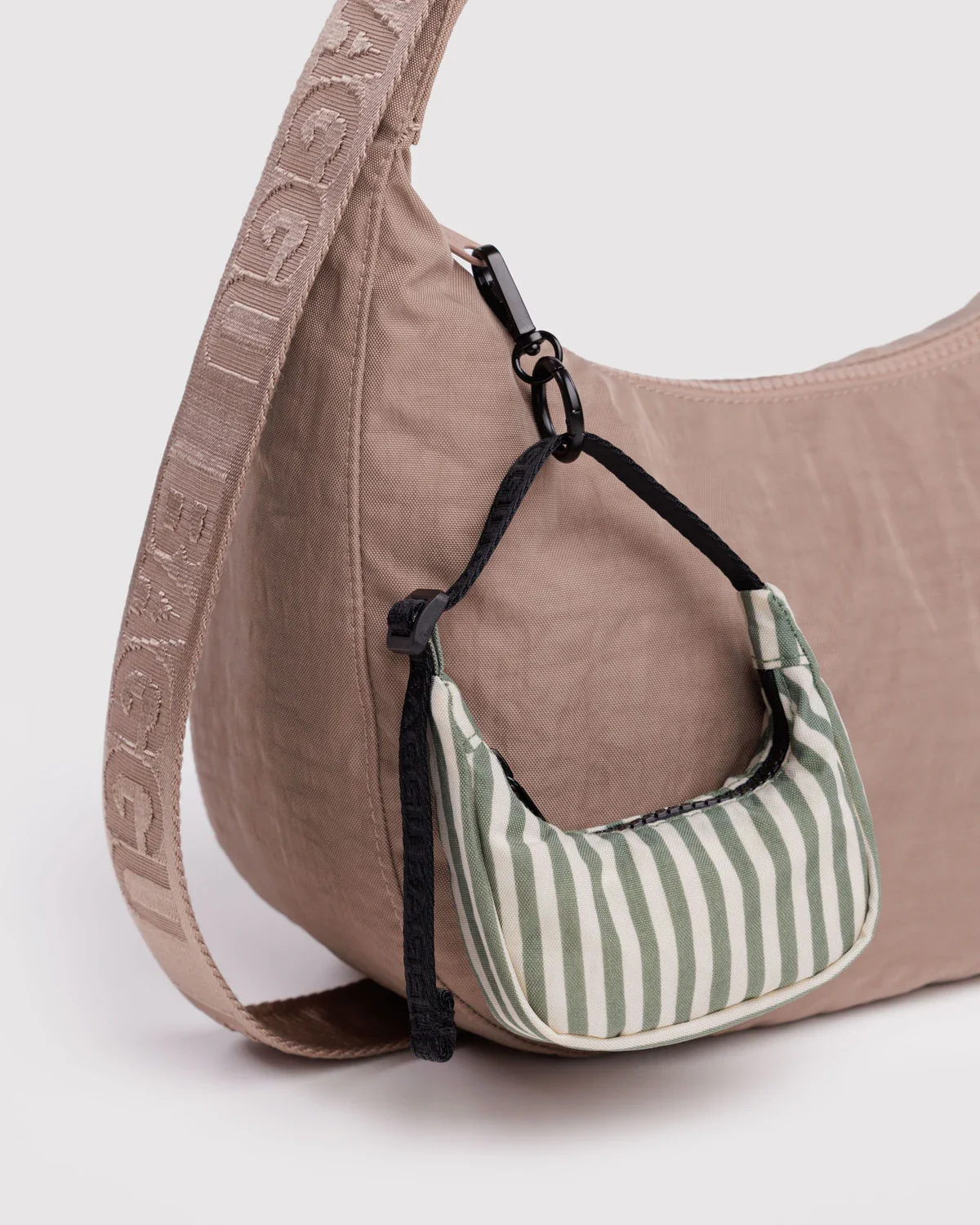 Baggu Crescent Bag Charm - Image 4