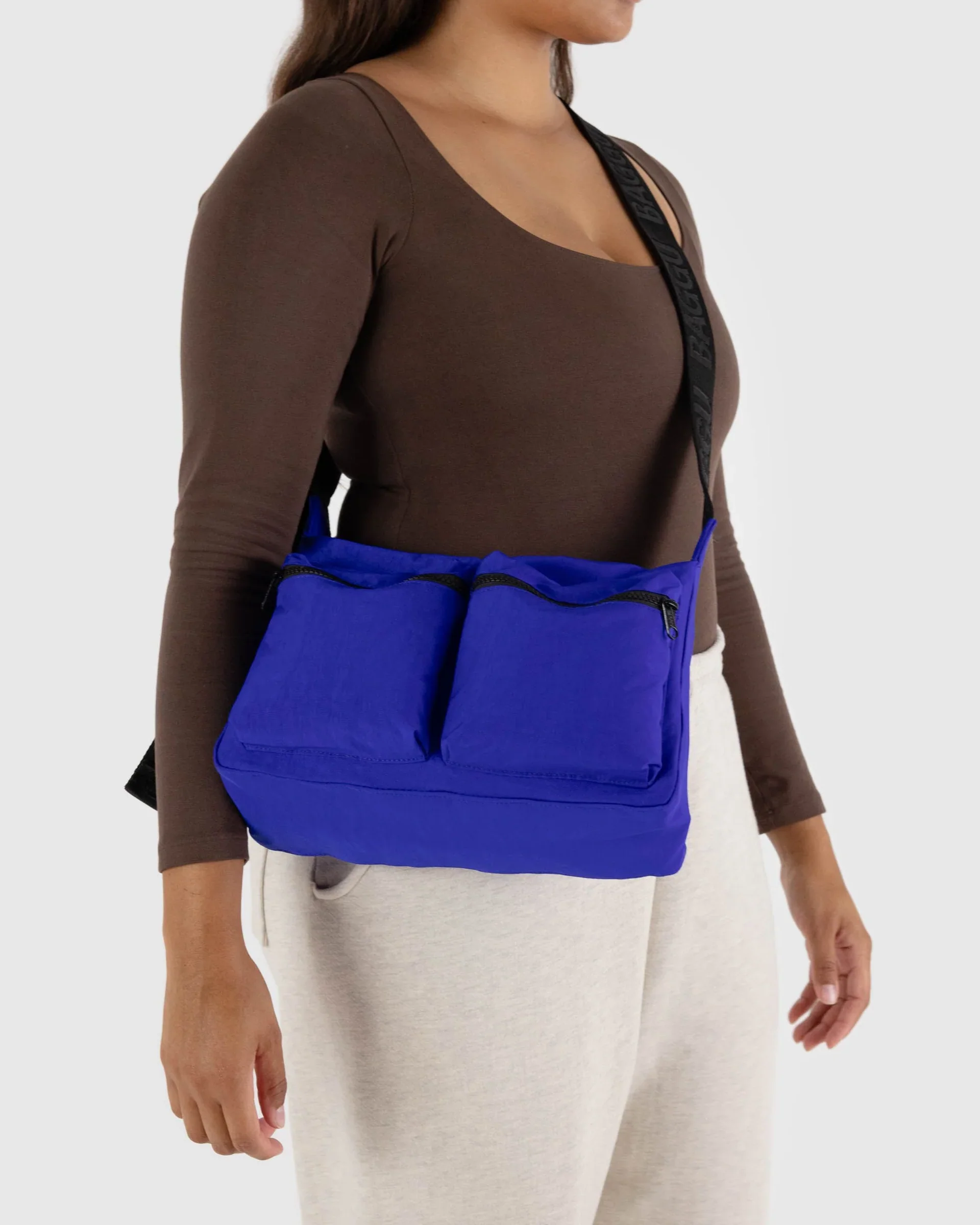 Baggu Medium Cargo Crossbody Bag - Image 6