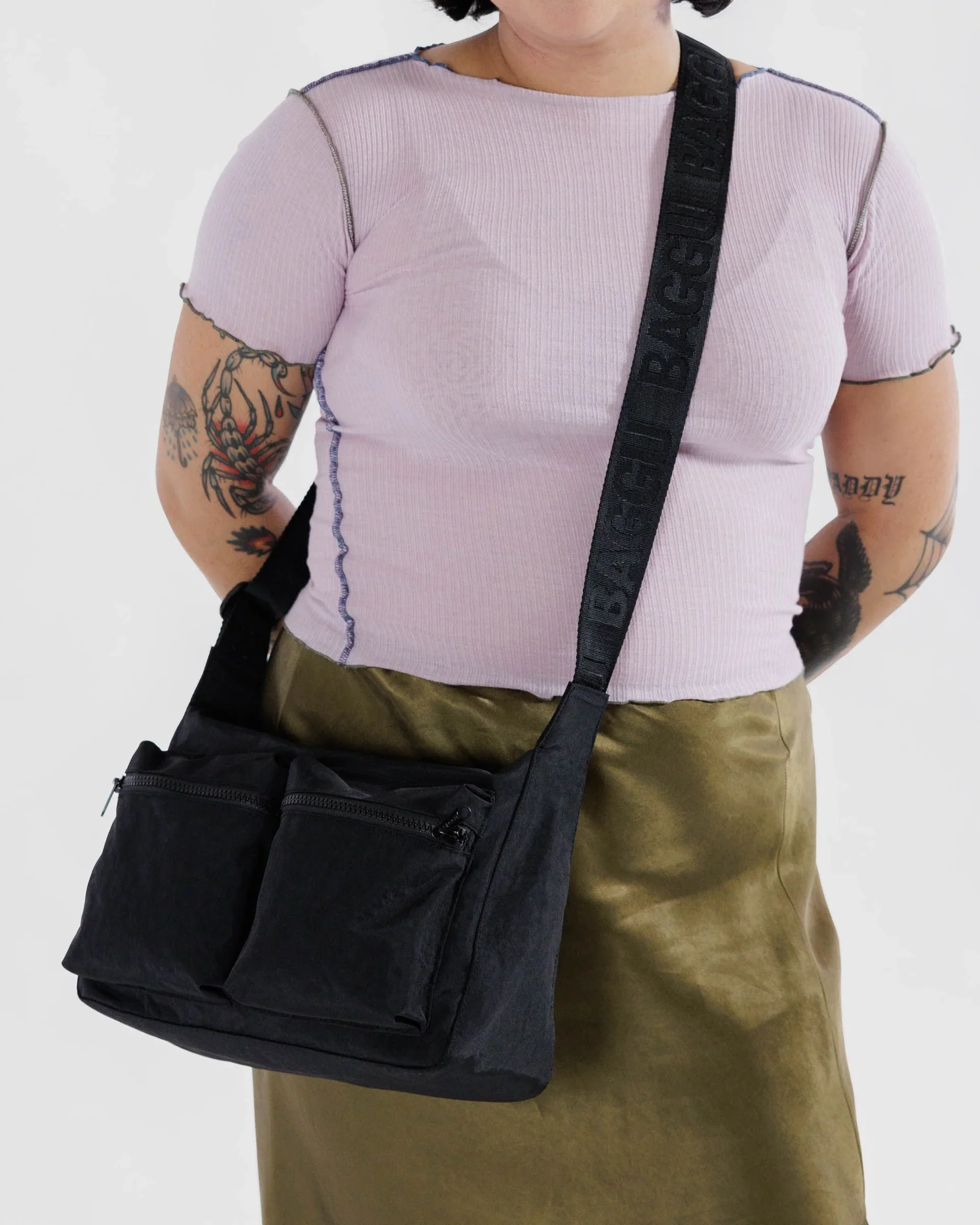 Baggu Medium Cargo Crossbody Bag - Image 8