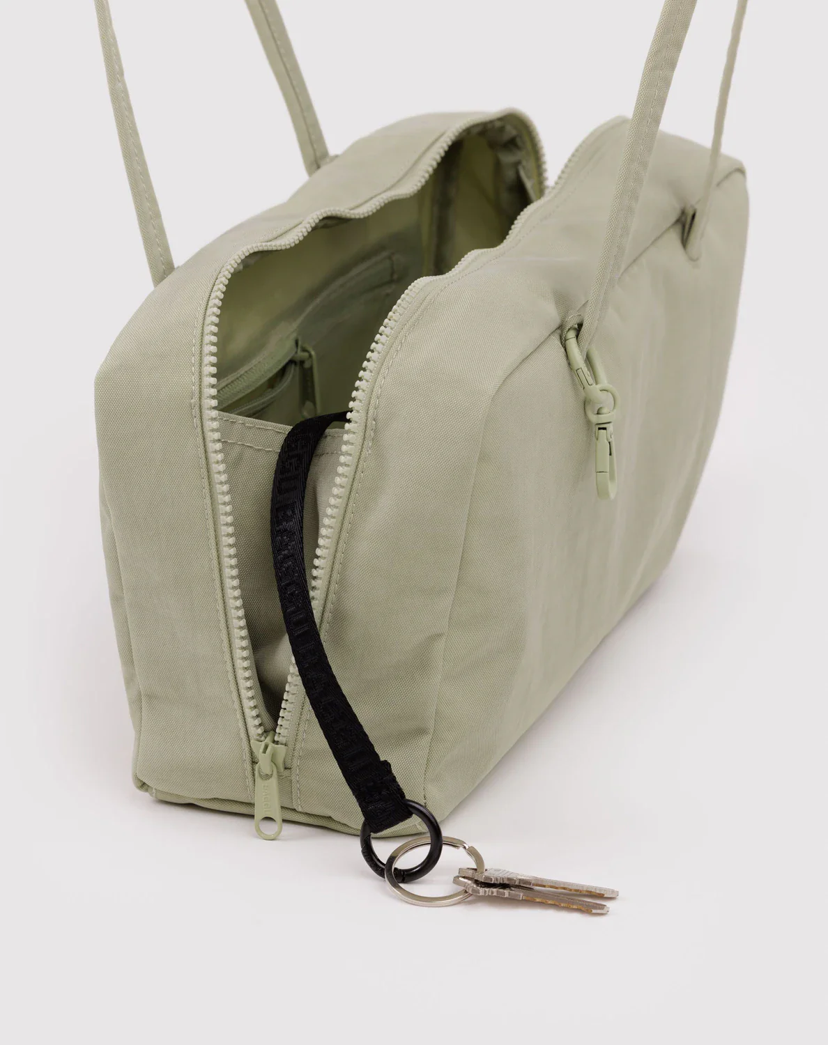 Baggu Nylon Bowler Bag - Image 12