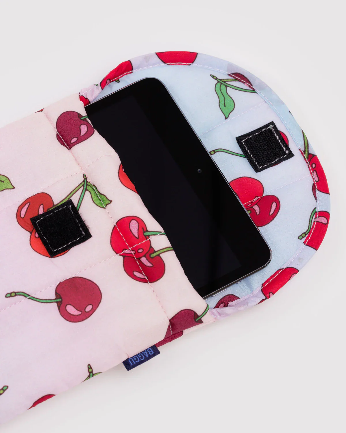 Baggu Puffy Tablet Sleeve - Image 2