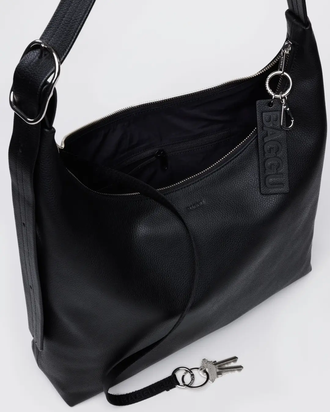 Baggu Recycled Leather Shoulder Bag - Image 7