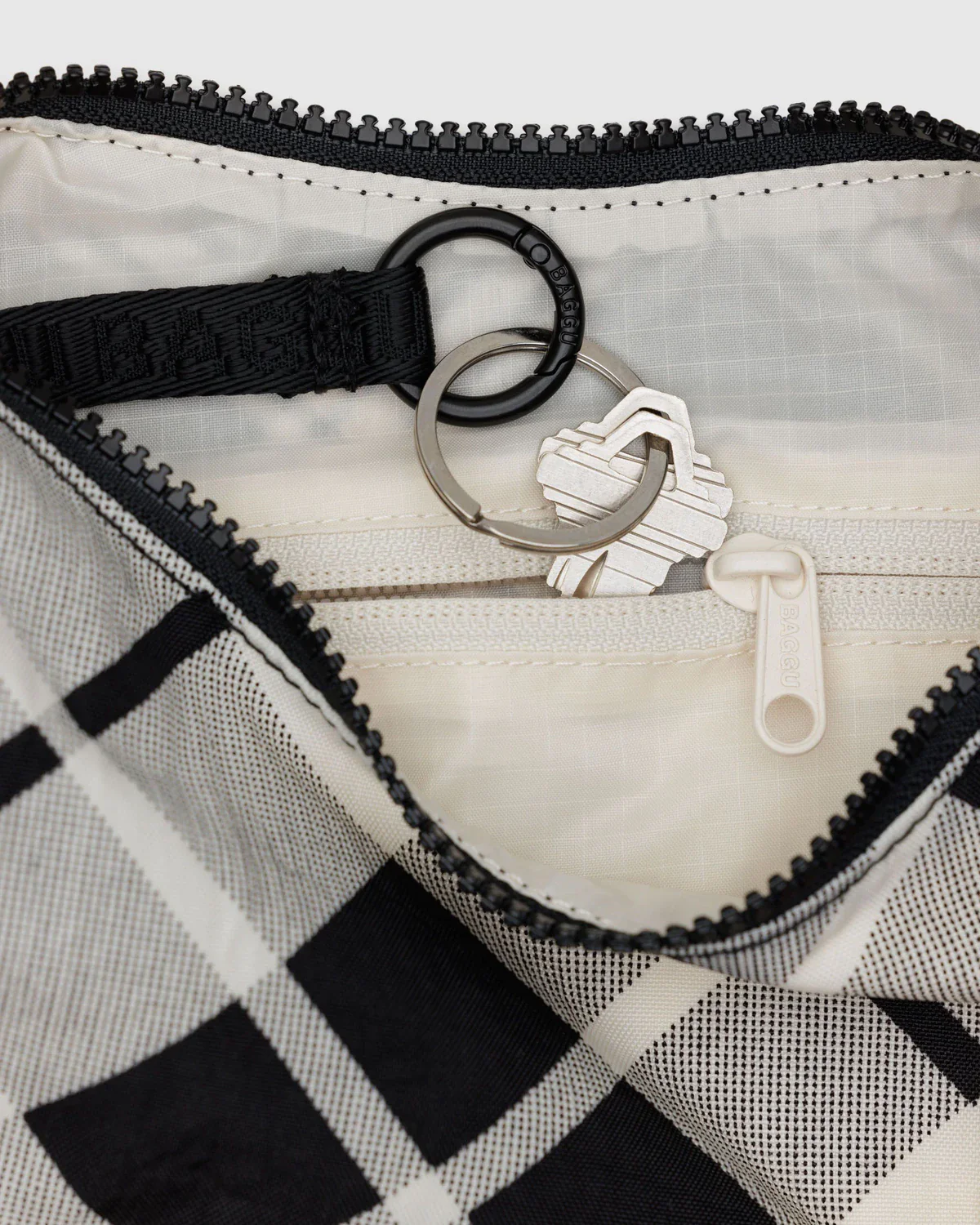 Baggu Small Crescent Bag - Image 39