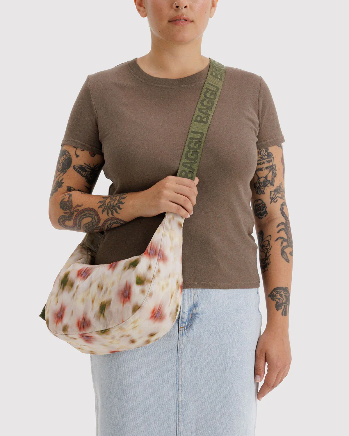 Baggu Medium Crescent Bag - Image 14