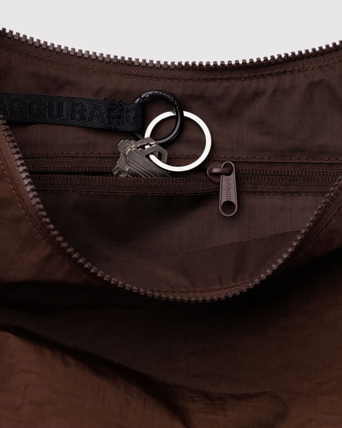 Baggu Medium Crescent Bag - Image 24