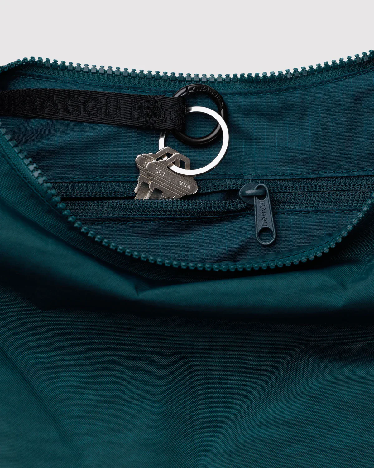 Baggu Medium Crescent Bag - Image 6
