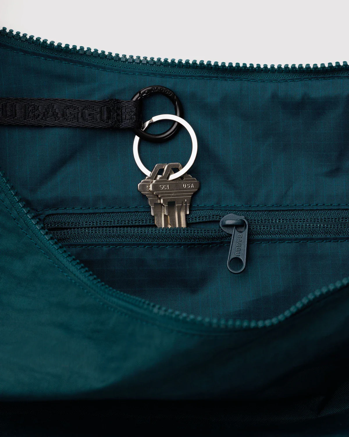Baggu Large Crescent Bag - Image 6