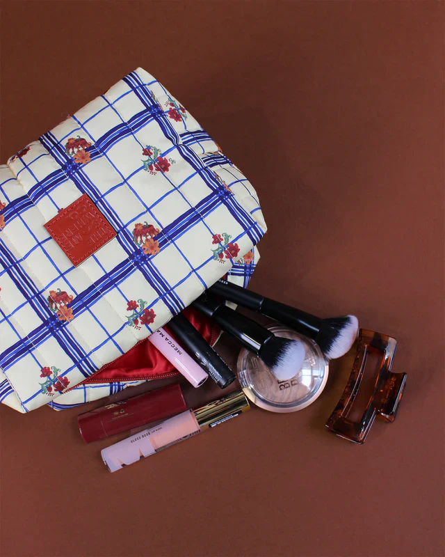 Cosmetic Case - Image 5