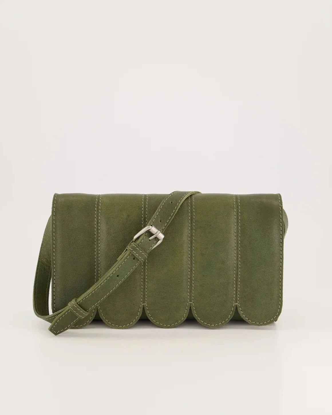 Curve Shoulder Bag