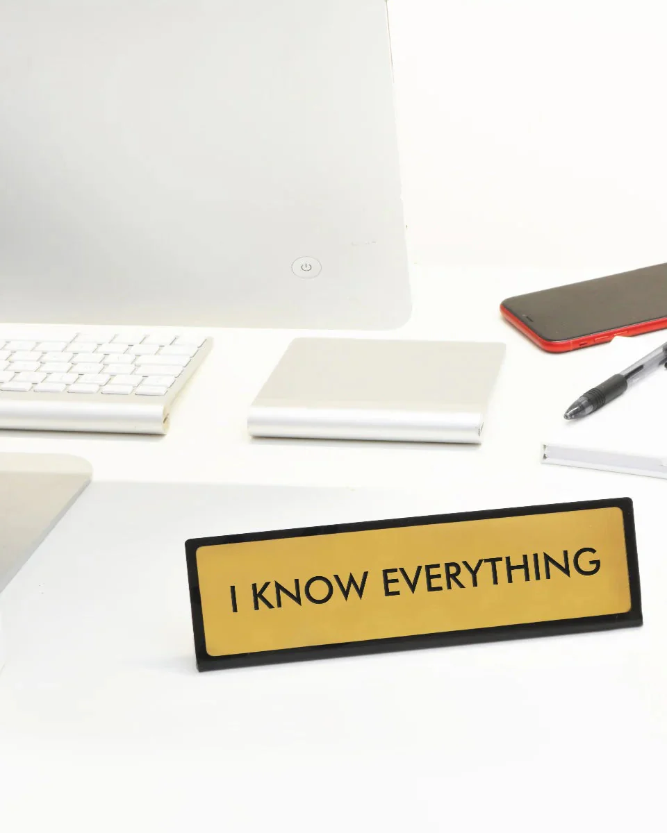 Desk Plate - Image 9
