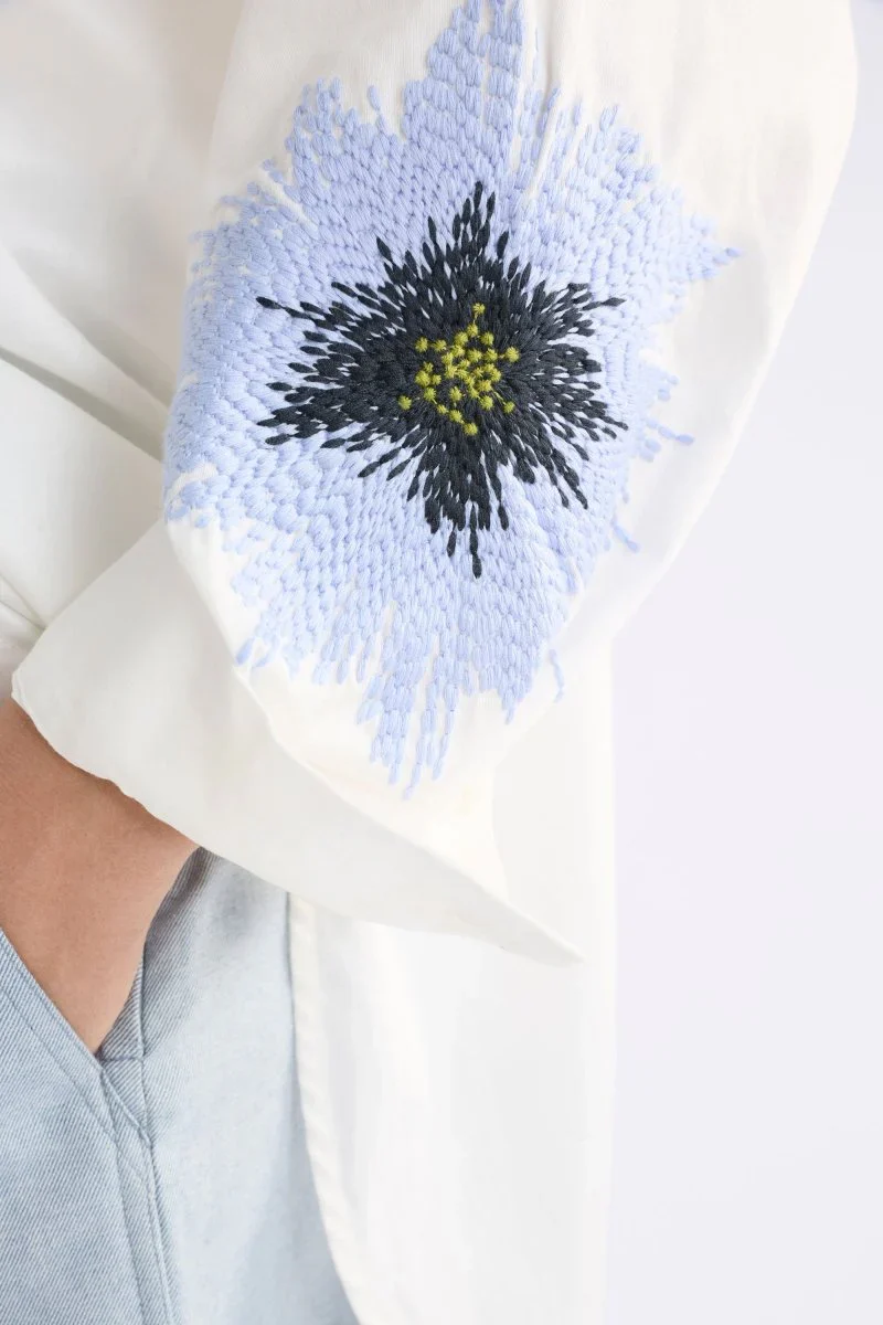Eiren Relaxed Shirt - Image 7