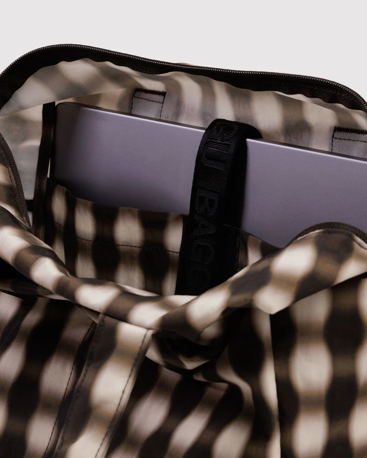 Baggu Everyday Cloud Bag - Image 12