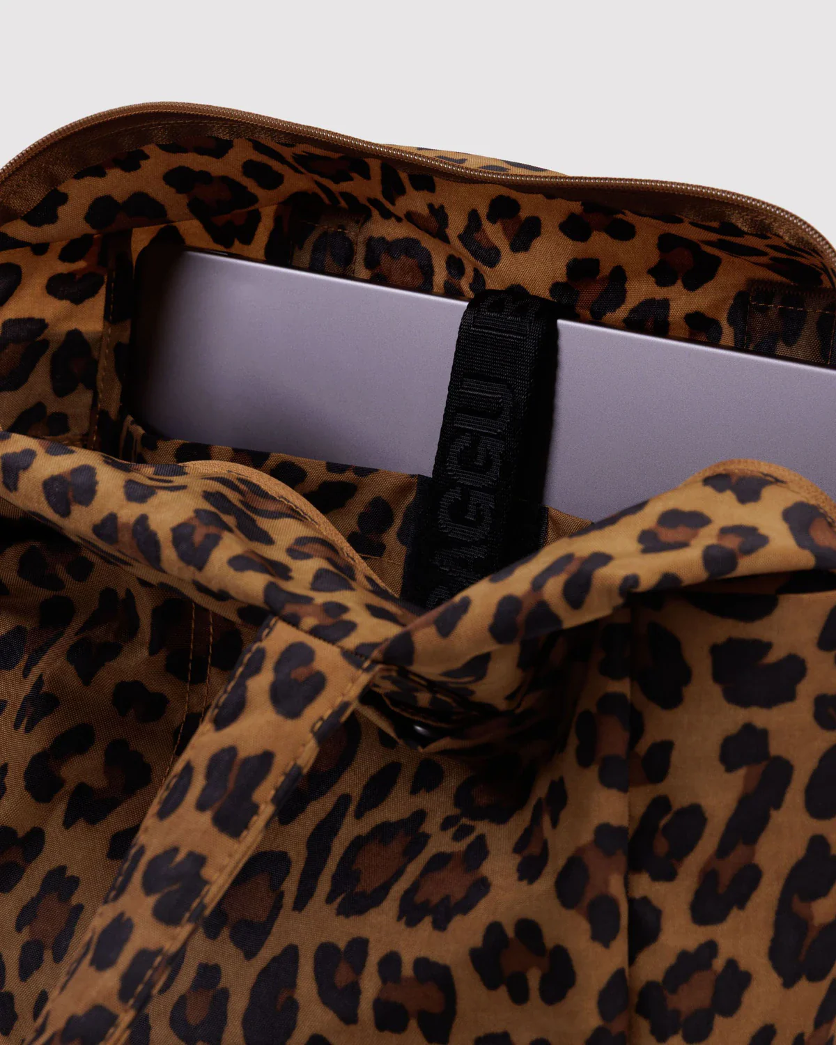 Baggu Everyday Cloud Bag - Image 15
