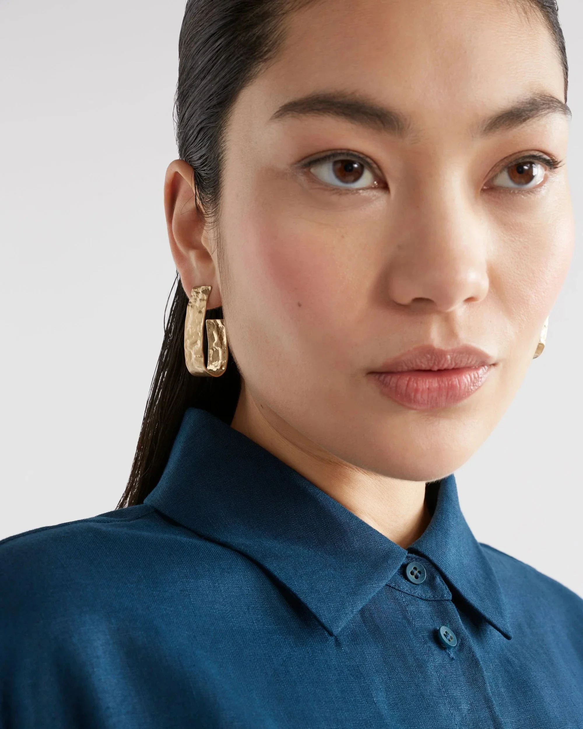 Gild Large Hoop Earring - Image 2