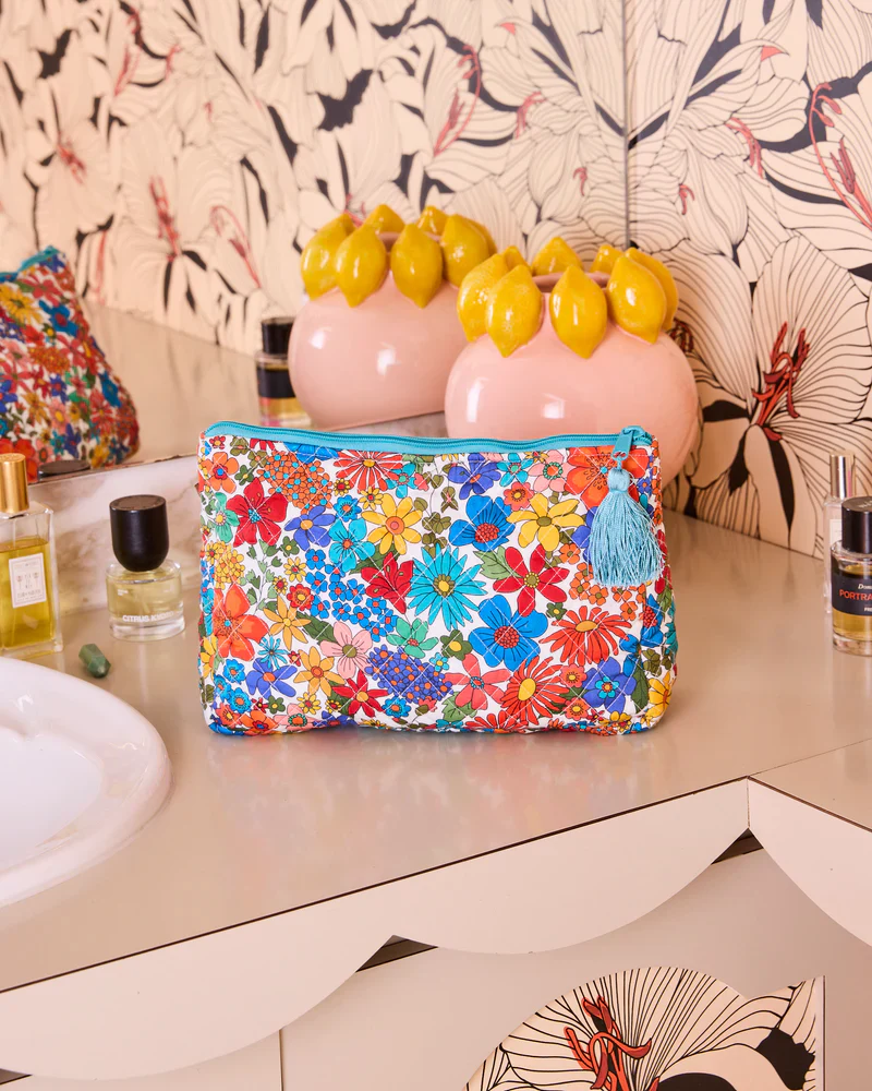 Kip & Co Quilted Toiletry Purse - Image 12