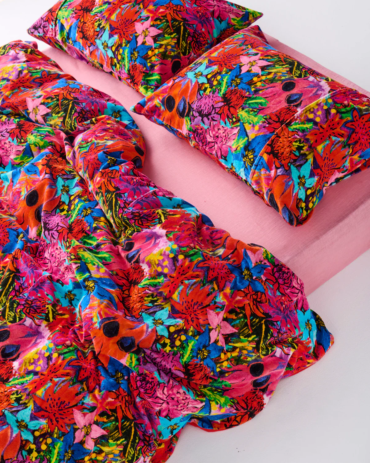 Kip & Co Velvet Pillowcase / Set Of 2 - Image 6