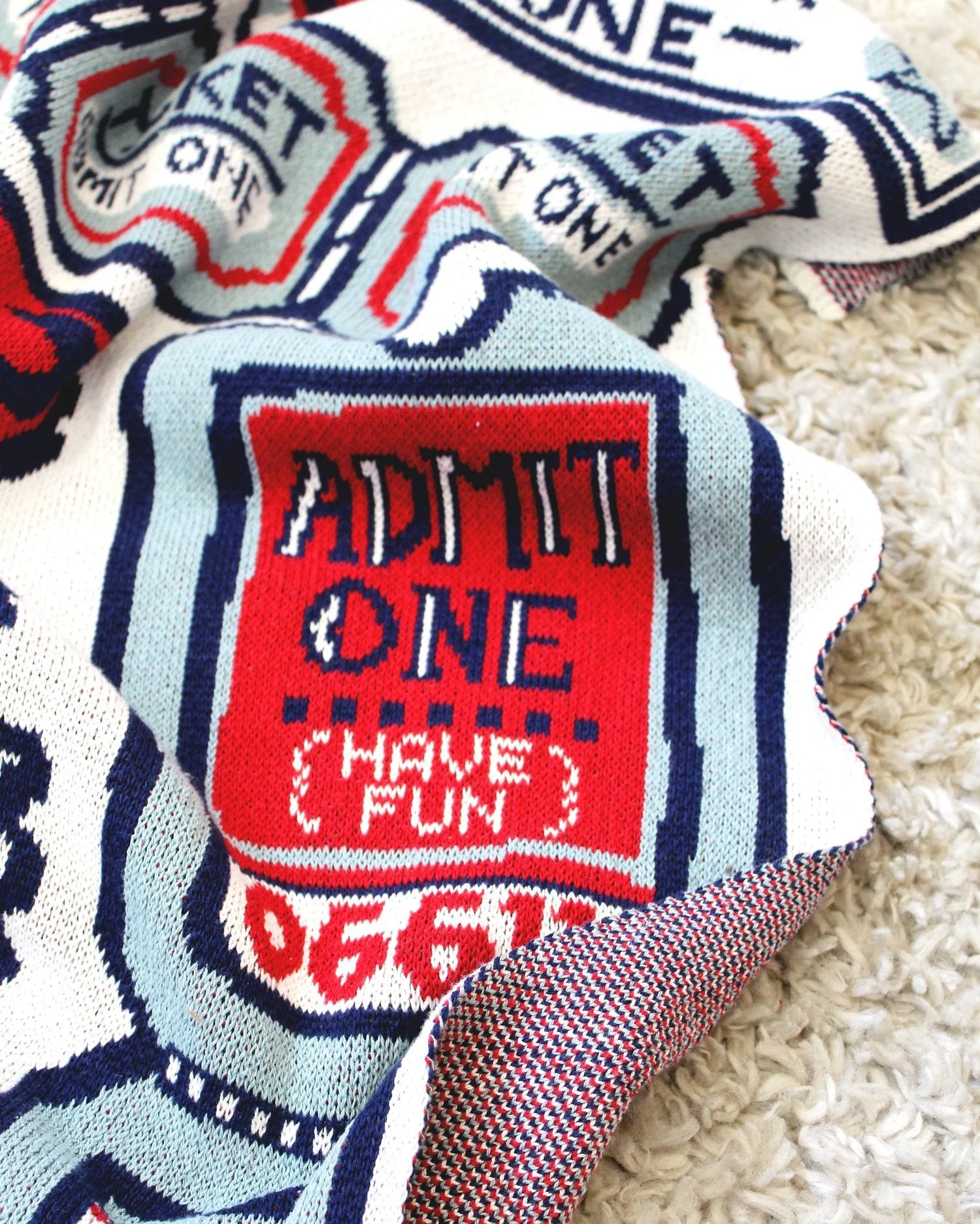 Knit Blanket - Image 4