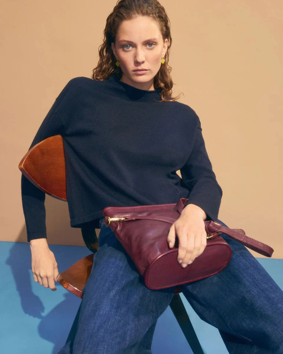 Kolvi Crossbody Bag - Image 2
