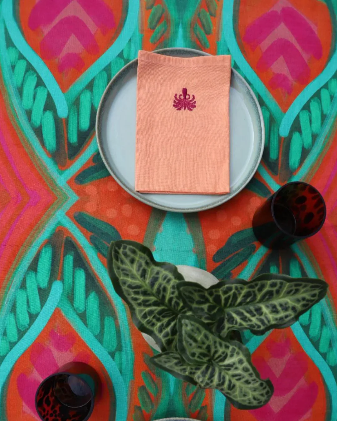 Loco Tablecloth - Image 11