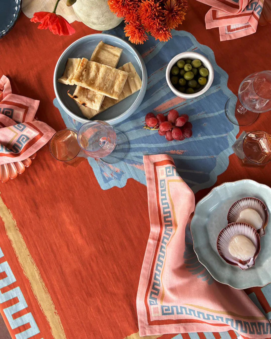Loco Tablecloth - Image 21