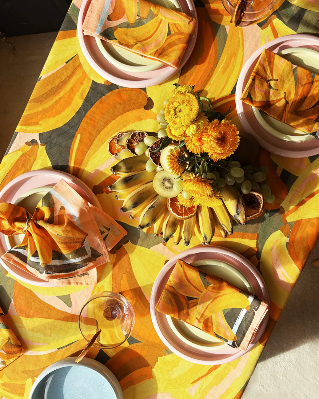 Loco Tablecloth - Image 23