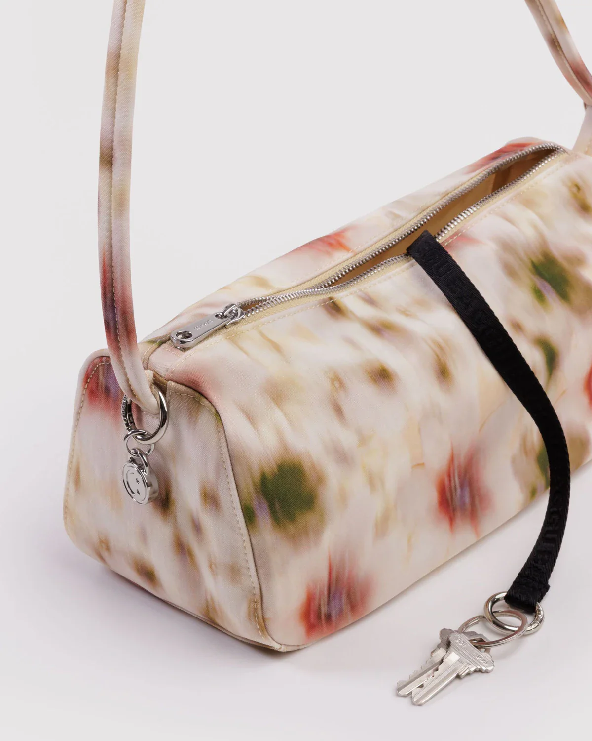 Baggu Nylon Loaf Bag - Image 12