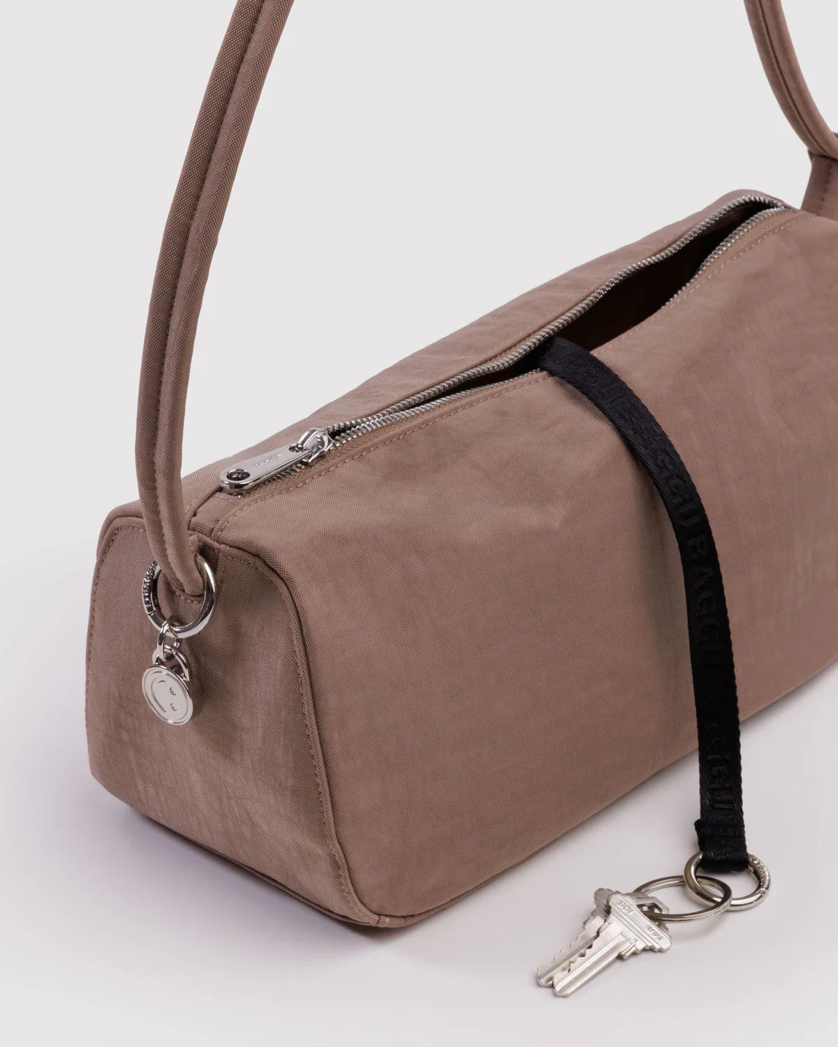 Baggu Nylon Loaf Bag - Image 20