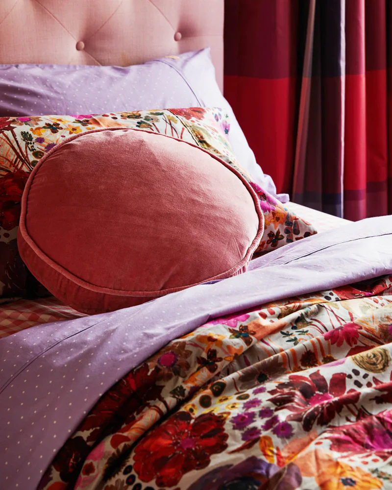 Kip & Co Pea Cushion - Image 6