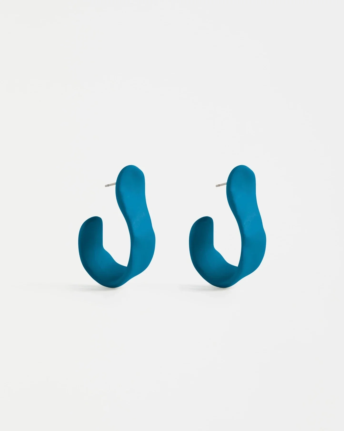Ribb Earring - Image 3